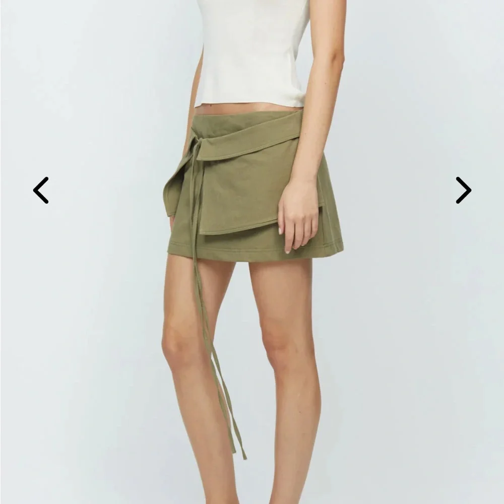 Bec & Bridge Rina Mini Skirt - Picture 3 of 4